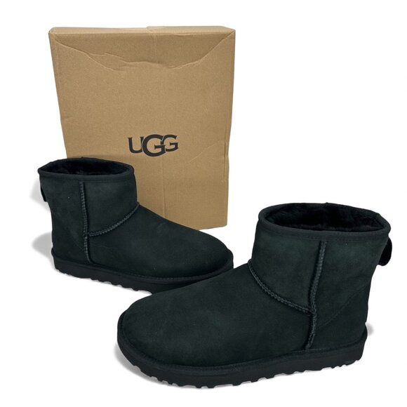 UGG Classic Mini II Boots Women’s Black Sheepskin Suede Winter Ankle Boots - Picture 4 of 15